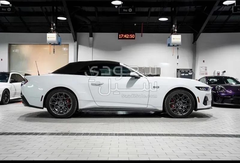 2024 Ford Mustang GT Premium