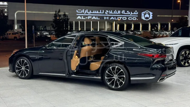 2023 Lexus LS 350