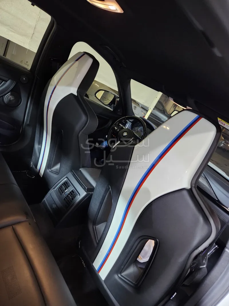 2016 BMW M Series M3