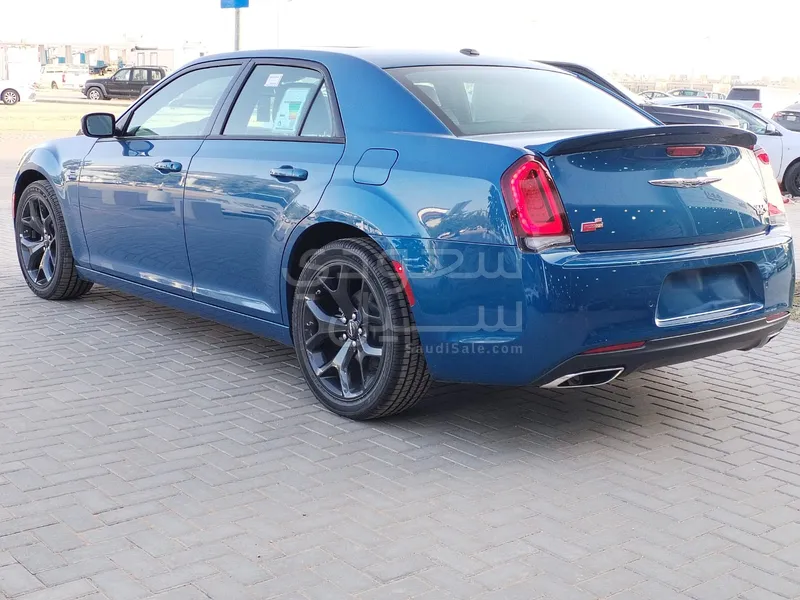 2023 Chrysler 300 S