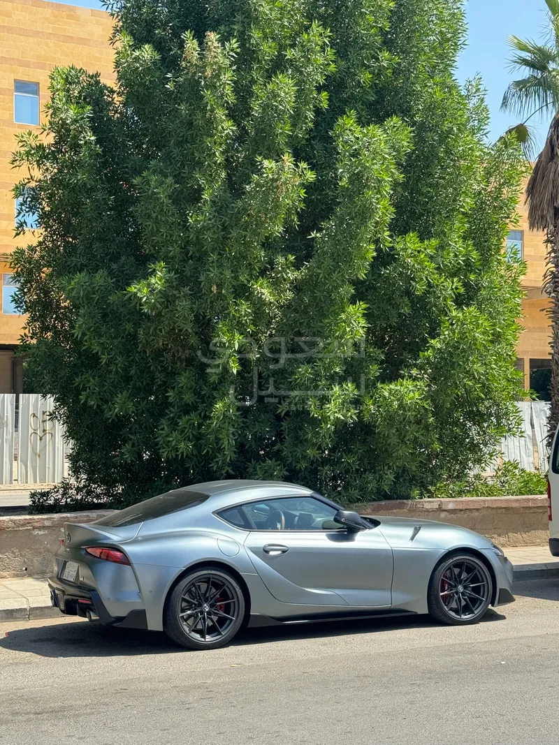 2023 تويوتا سوبرا جي ار