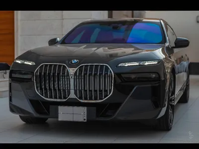 2024 بي ام دبليو الفئة السابعة 735 إل أي