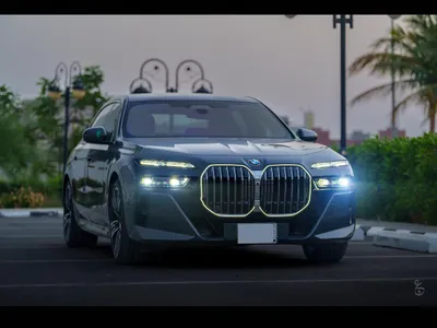 2024 بي ام دبليو الفئة السابعة 735 إل أي