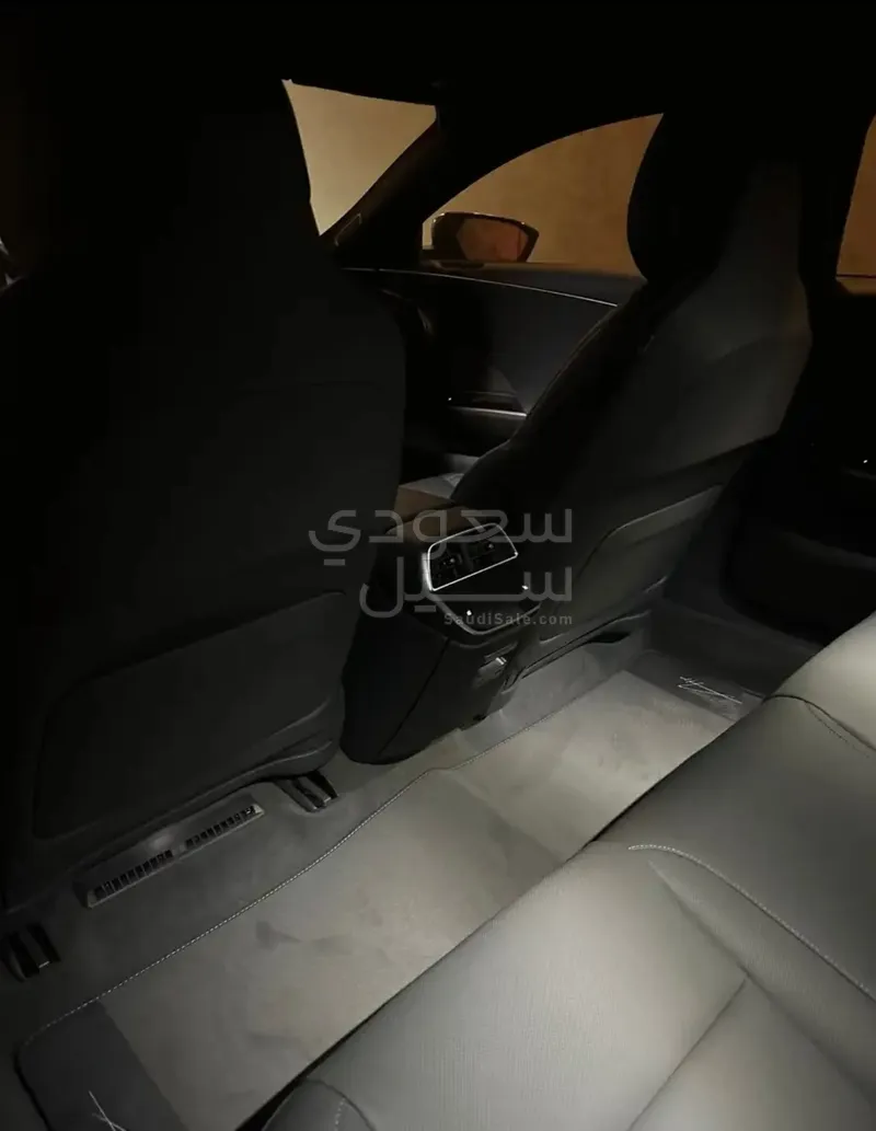 New 2024 2024 Lucid Air Pure Dark Blue & Blue color For Sale | Saudi ...