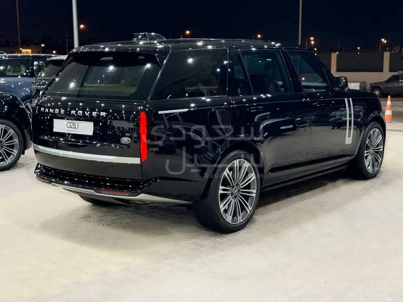 Used 2023 2023 Land Rover Range Rover Autobiography Black color For ...