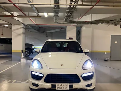 2014 Porsche Cayenne GTS