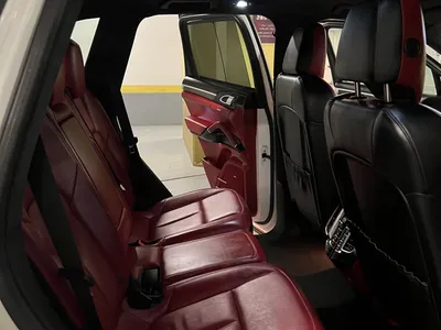 2014 Porsche Cayenne GTS