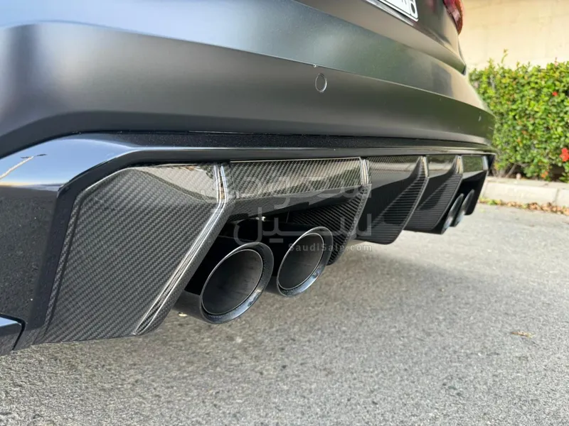 2021 BMW M Series M3 Competition