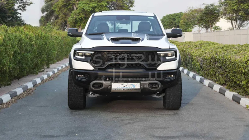 2024 دودج رام تي ار اكس