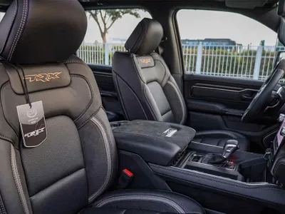 2024 دودج رام تي ار اكس