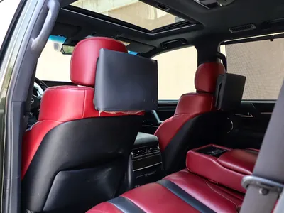 2018 لكزس إل إكس 570 بلاك اديشن