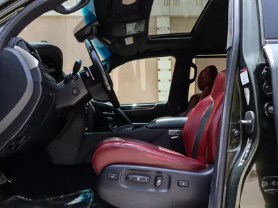 2018 لكزس إل إكس 570 بلاك اديشن