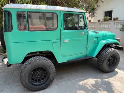 1979 تويوتا اف جي كروزر قياسي