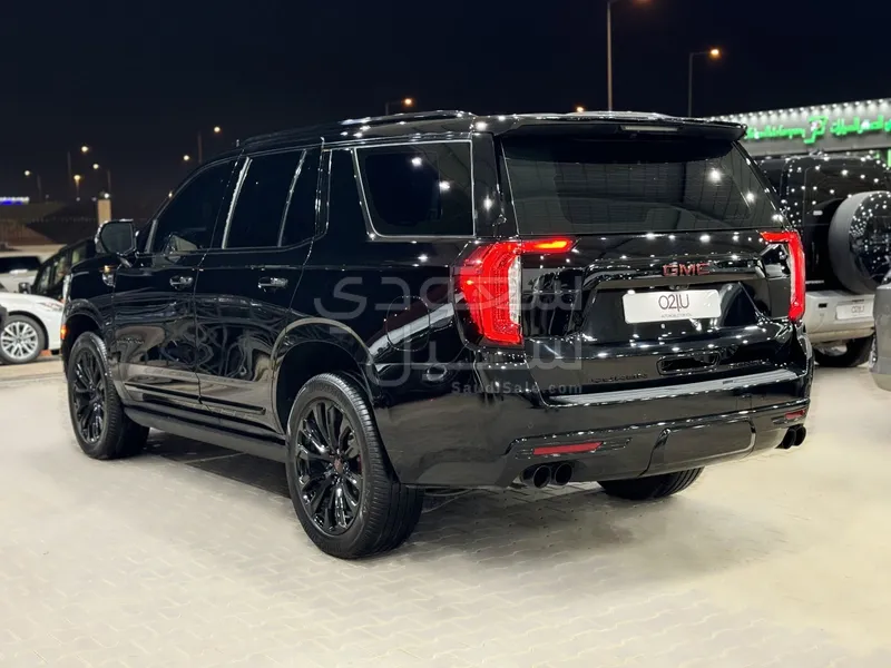 2021 GMC Yukon Denali