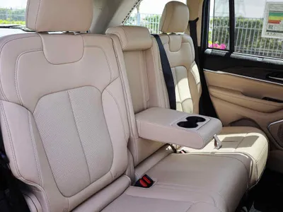 2024 Jeep Grand Cherokee Limited blus