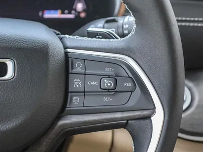 2024 Jeep Grand Cherokee Limited blus