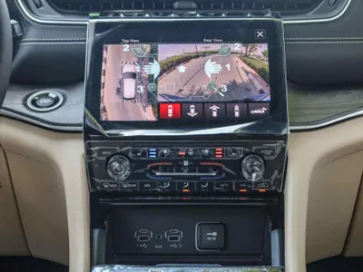 2024 Jeep Grand Cherokee Limited blus