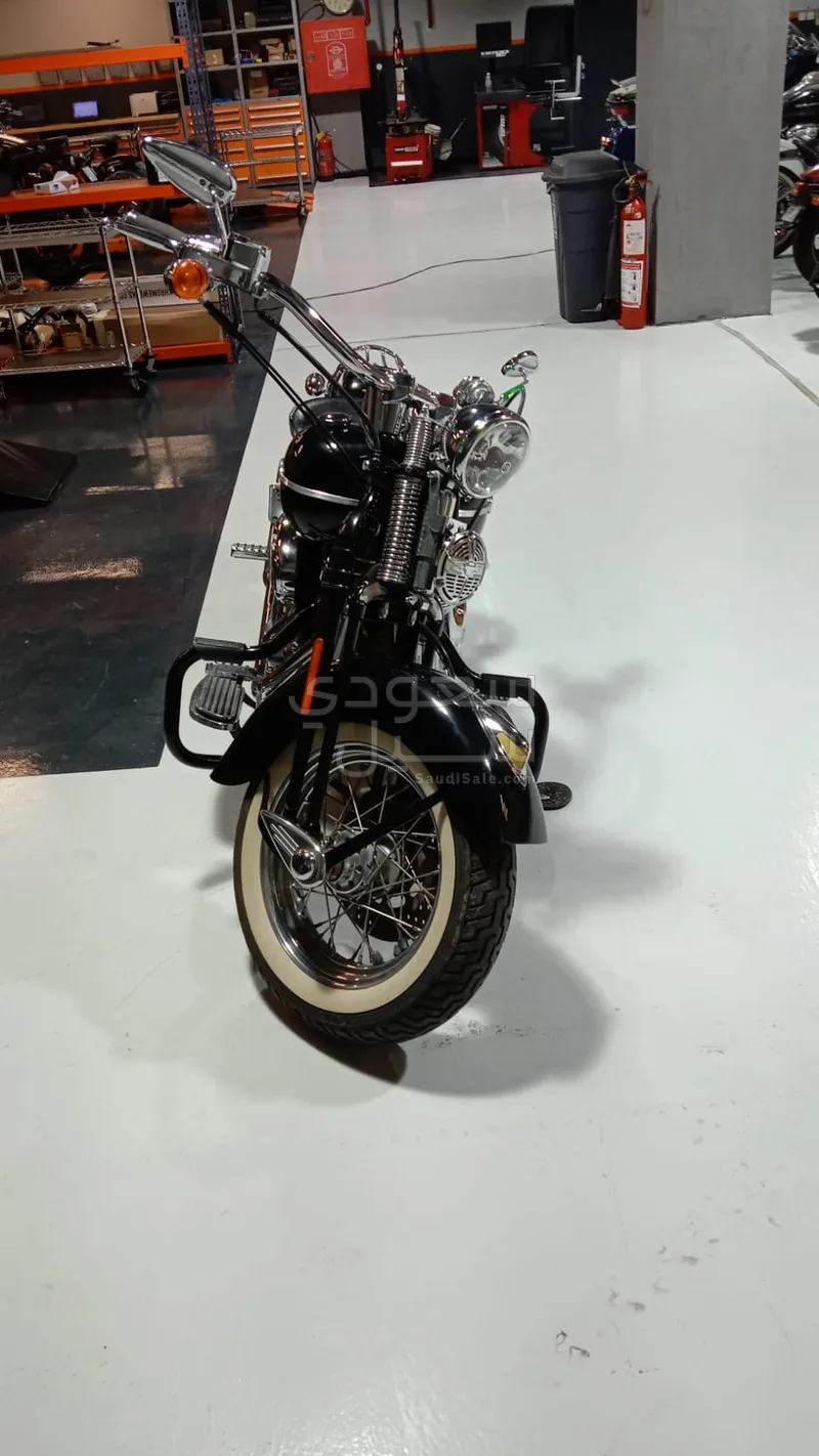 2007 هارلي ديفيدسون سوفتيل هيرتج كلاسيك