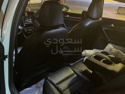 2016 فولكس واجن جي تي اي