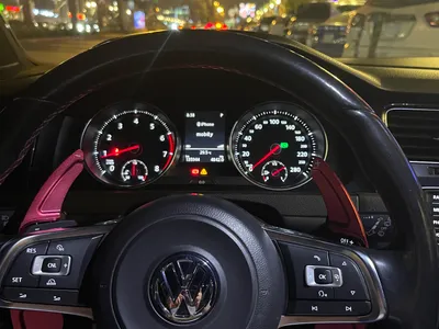 2016 فولكس واجن جي تي اي