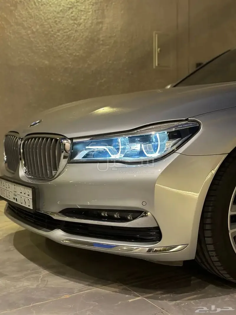 2018 BMW 7 Series 740Li