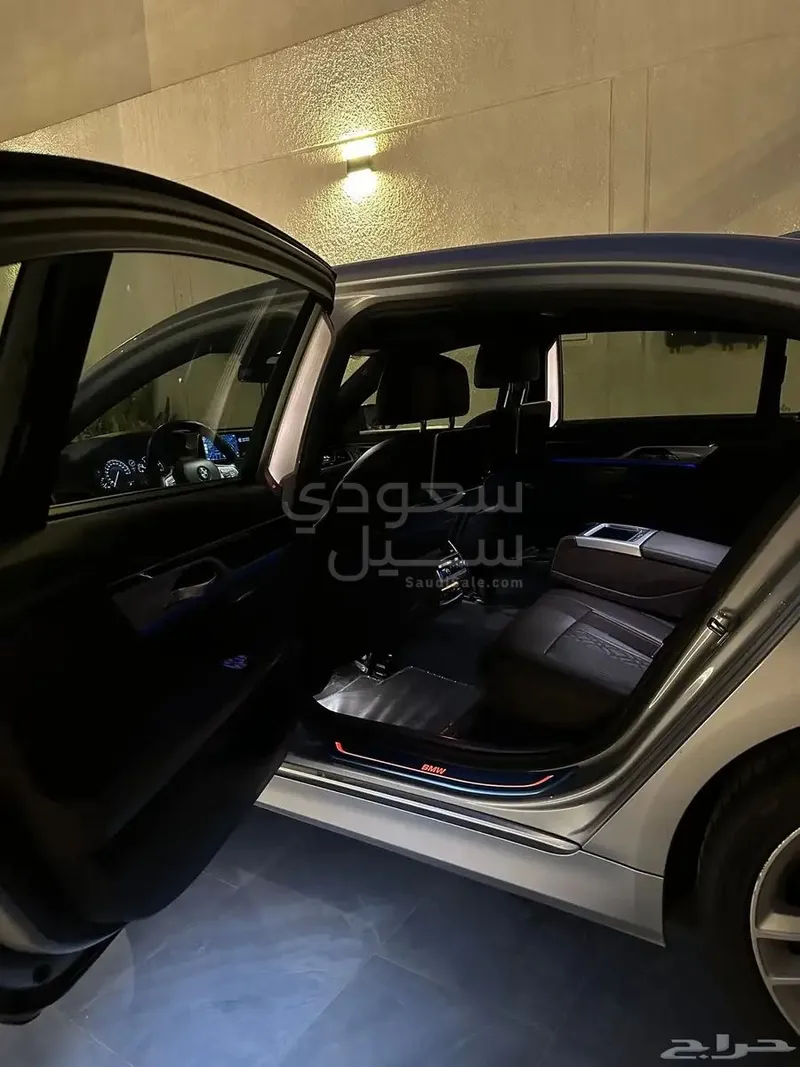 2018 BMW 7 Series 740Li