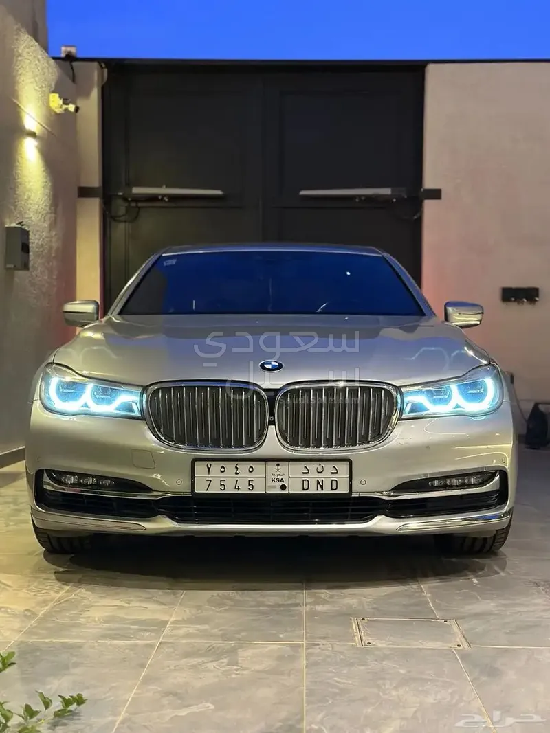 2018 BMW 7 Series 740Li
