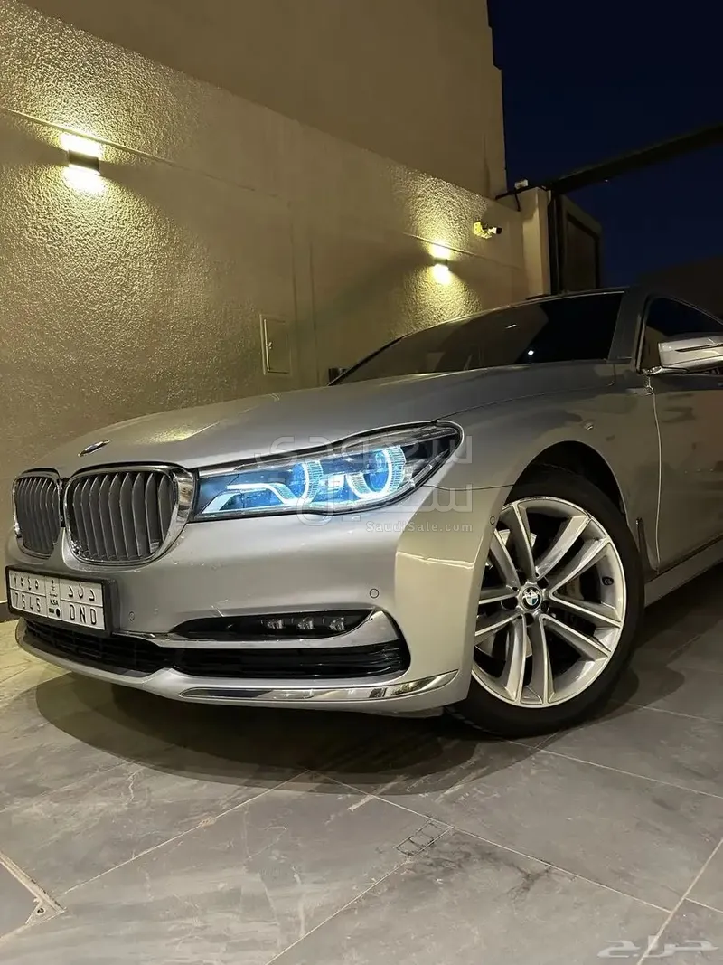 2018 BMW 7 Series 740Li