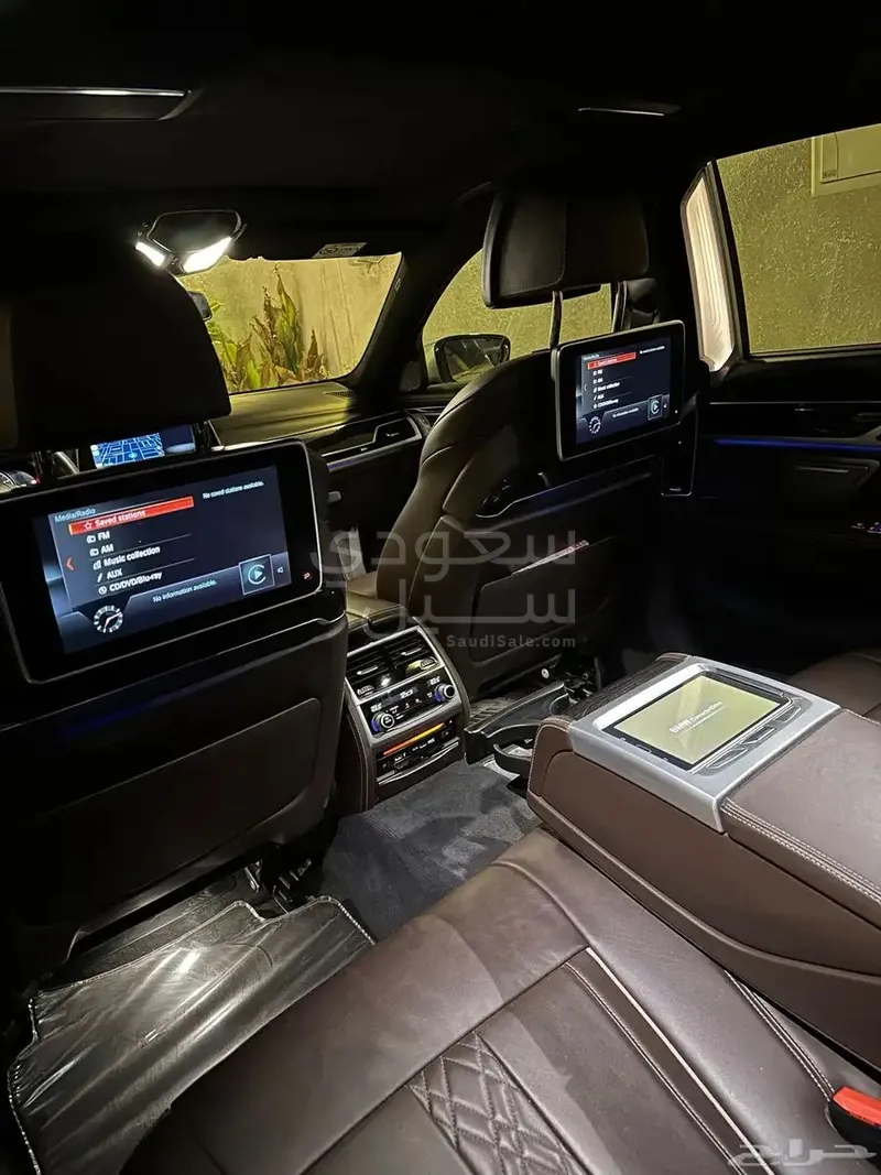 2018 BMW 7 Series 740Li