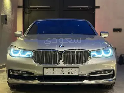 2018 BMW 7 Series 740Li