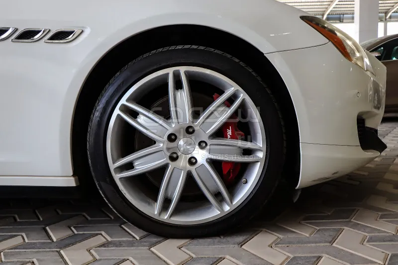 2014 Maserati Quattroporte Trofeo