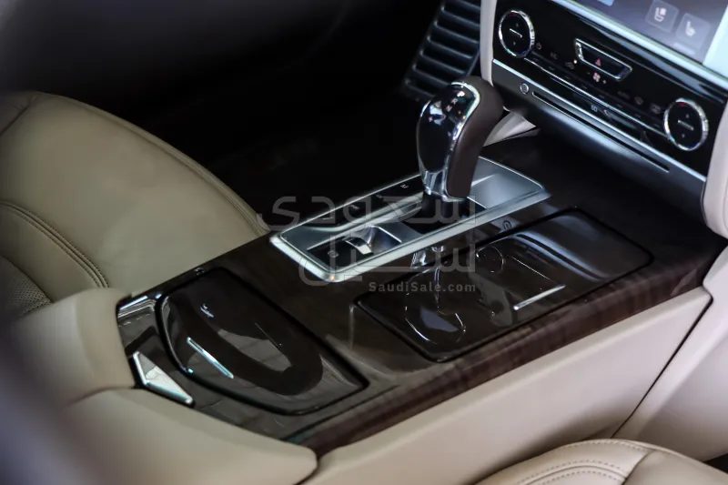 2014 Maserati Quattroporte Trofeo