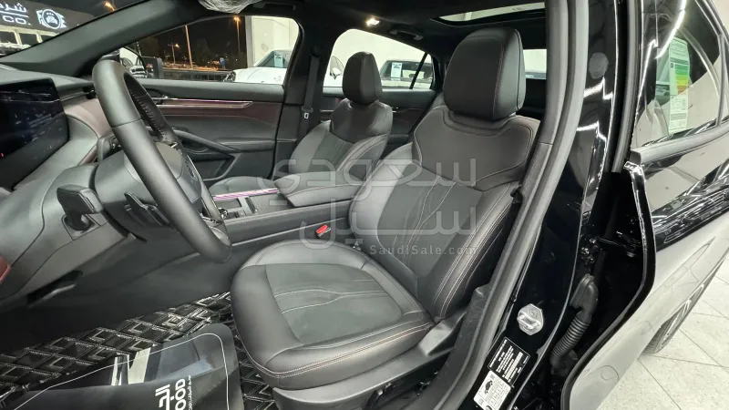 2024 Ford Taurus Titanium