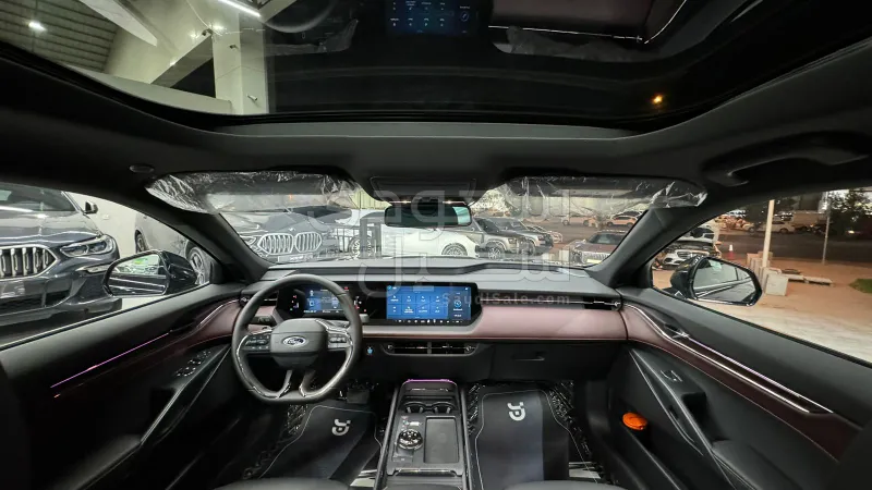 2024 Ford Taurus Titanium