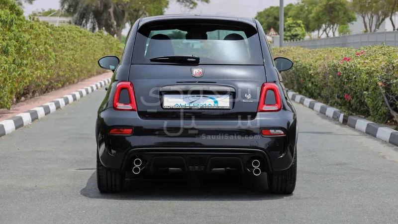 2024 Fiat Abarth 695 turismo