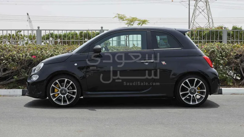 2024 Fiat Abarth 695 turismo