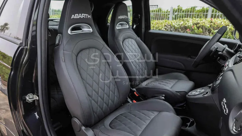 2024 Fiat Abarth 695 turismo