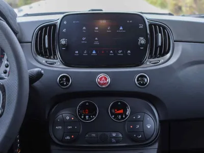 2024 Fiat Abarth 695 turismo