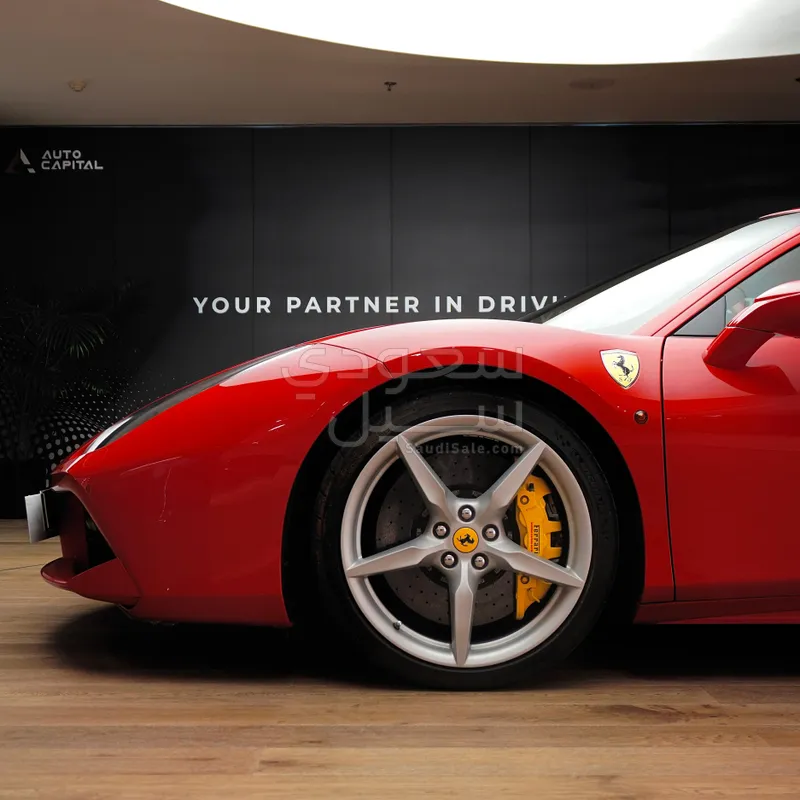 2016 Ferrari 488