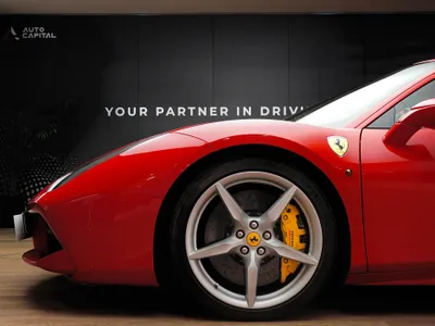 2016 Ferrari 488