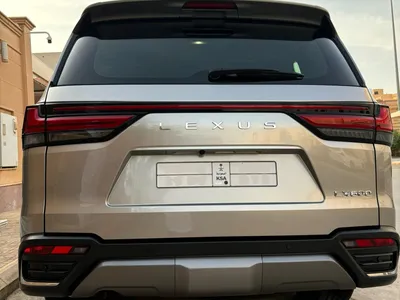 2022 لكزس إل إكس 600 vip بلاك بكج
