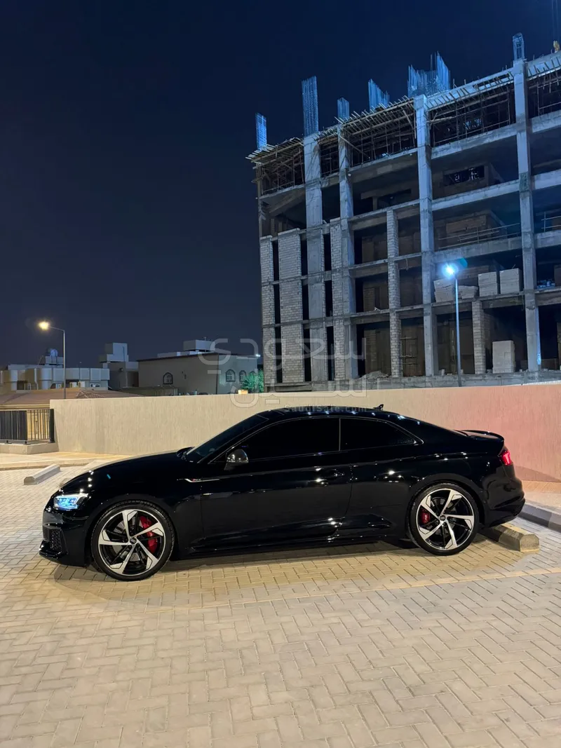 2019 Audi S8 Plus