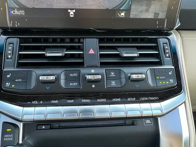 2024 Toyota Land Cruiser VX  S