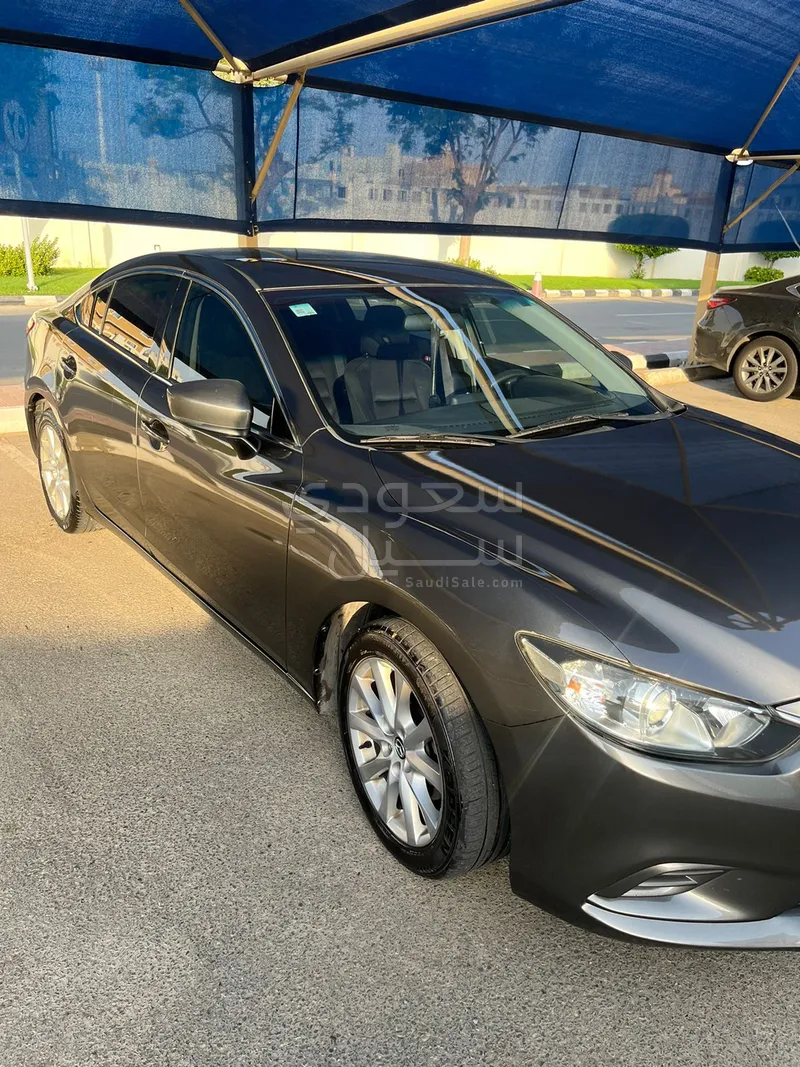 2017 مازدا مازدا 6