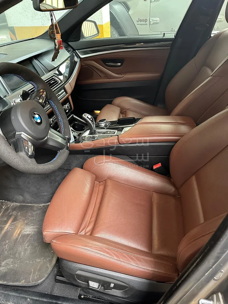 2014 BMW 5 Series 528i