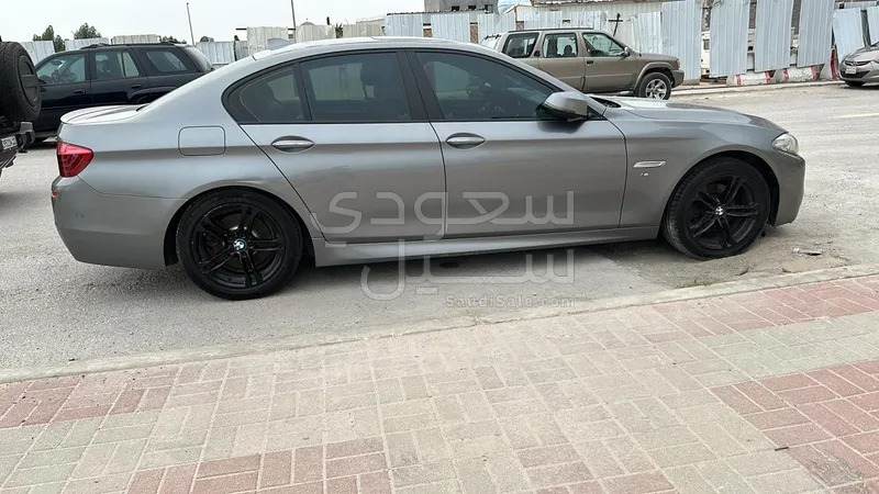 2014 BMW 5 Series 528i