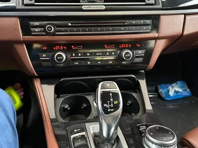 2014 BMW 5 Series 528i