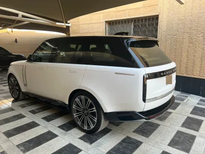 2024 لاند روفر رينج روفر اوتوبيوغرافي