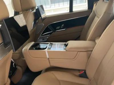 2024 لاند روفر رينج روفر اوتوبيوغرافي