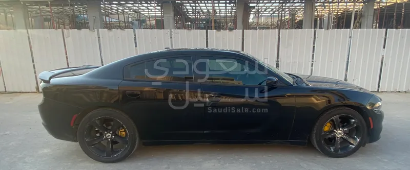 2018 دودج تشارجر اس اكس تي